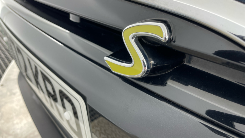 MINI Hatchback 135kW Cooper S Level 1 33kWh 3dr Auto Electric Hatchback